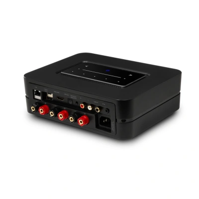 powernode_pre-production_blk_3-4_above_rear_with_shadow_active_ui_-_2000x2000_1